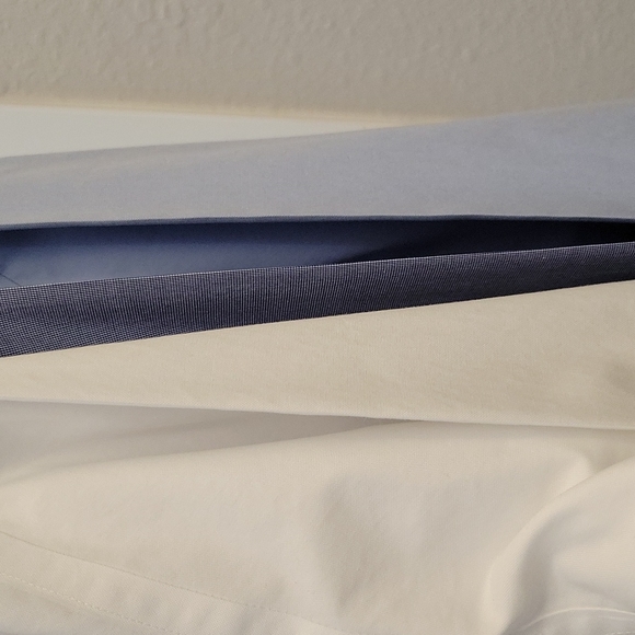 Already SOLD: 3 Shirt Wardrobe 👔 - Picture 11 of 11